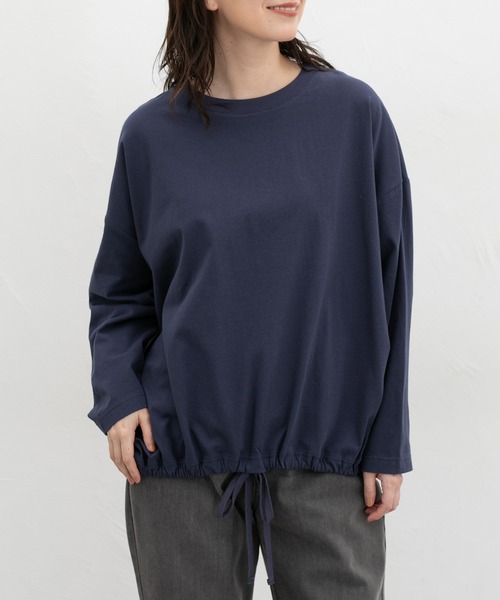 Honeys(ハニーズ)の「裾ドロストゆるTシャツ(Tシャツ/カットソー・レディース・ブラック/グレイッシュベージュ/ダークブルー/キャメル/ブラウン・F)」の5枚目の写真