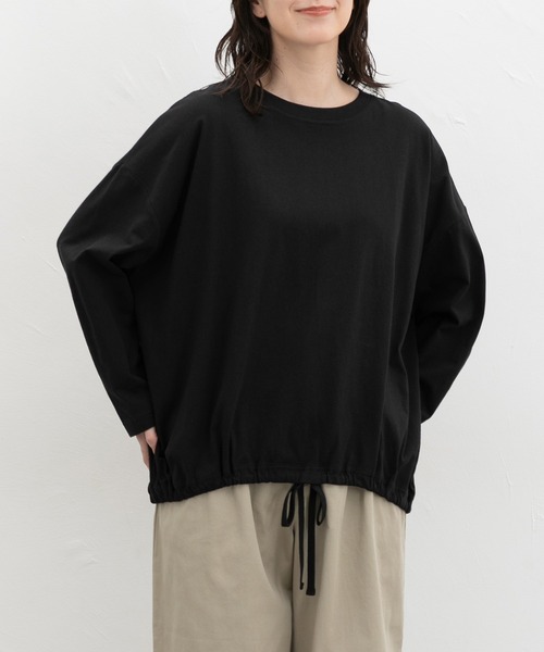 Honeys(ハニーズ)の「裾ドロストゆるTシャツ(Tシャツ/カットソー・レディース・ブラック/グレイッシュベージュ/ダークブルー/キャメル/ブラウン・F)」の8枚目の写真