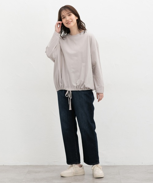 Honeys(ハニーズ)の「裾ドロストゆるTシャツ(Tシャツ/カットソー・レディース・ブラック/グレイッシュベージュ/ダークブルー/キャメル/ブラウン・F)」の21枚目の写真