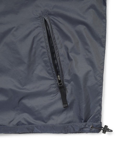 thisisneverthat(ディスイズネバーザット)の「PERTEXR SP-Logo Windbreaker(その他アウター・メンズ・オリーブ/ネイビー・XL/L/M/S)」の8枚目の写真