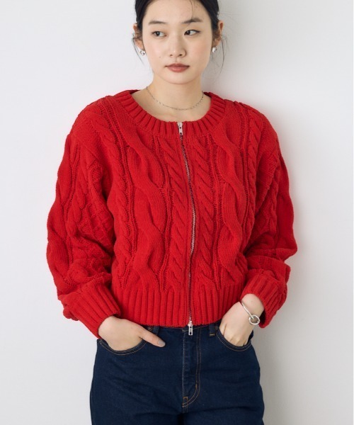 AZUL by moussy(アズールバイマウジー)の「大人気定番!【ぬくもち】ダブルジップシェニールニットカーディガン 秋服 冬服 長袖 ケーブルニット ニットトップス フルジップカーデ(カーディガン/ボレロ・レディース・ブラック/レッド/チャコールグレー/アイボリー・FREE)」の4枚目の写真