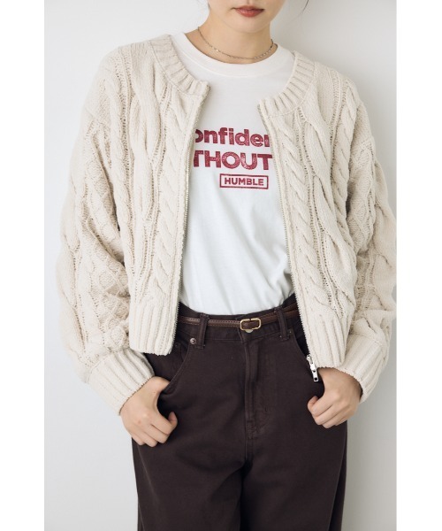 AZUL by moussy(アズールバイマウジー)の「大人気定番!【ぬくもち】ダブルジップシェニールニットカーディガン 秋服 冬服 長袖 ケーブルニット ニットトップス フルジップカーデ(カーディガン/ボレロ・レディース・ブラック/レッド/チャコールグレー/アイボリー・FREE)」の16枚目の写真