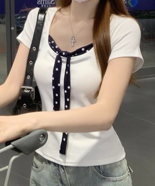 FLINEA(フリネア)の「ドット柄切り替えリボンTシャツ(Tシャツ/カットソー・レディース・ホワイト・FREE)」の4枚目の写真
