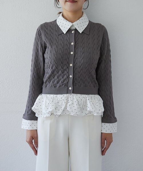 La boutique BonBon(ラブティックボンボン)の「シャツランダムペプラムケーブルカーディガン(ニット/セーター・レディース・ネイビー/ブラウン/グレー・FREE)」の19枚目の写真