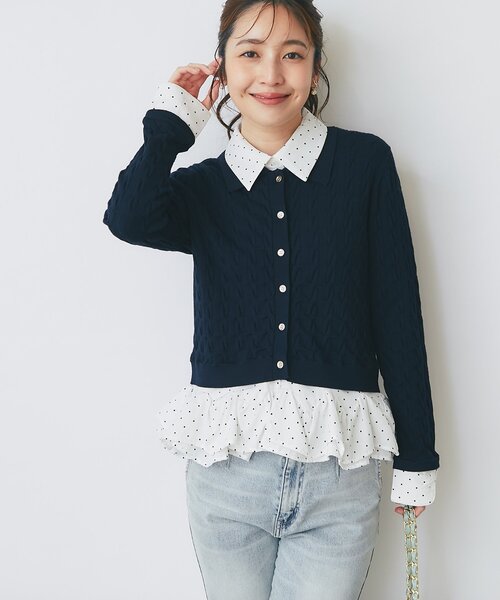 La boutique BonBon(ラブティックボンボン)の「【新色登場!・取り外し可】シャツランダムペプラムケーブルカーディガン(ニット/セーター・レディース・ネイビー/ブラウン/グレー・FREE)」の19枚目の写真