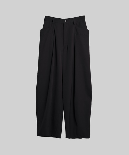 UJOH(ウジョー)の「【UJOH HOMME】Curve PNT(スラックス・メンズ・ブラック・4)」の1枚目の写真