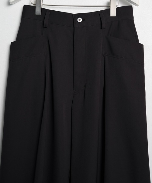 UJOH(ウジョー)の「【UJOH HOMME】Curve PNT(スラックス・メンズ・ブラック・4)」の5枚目の写真