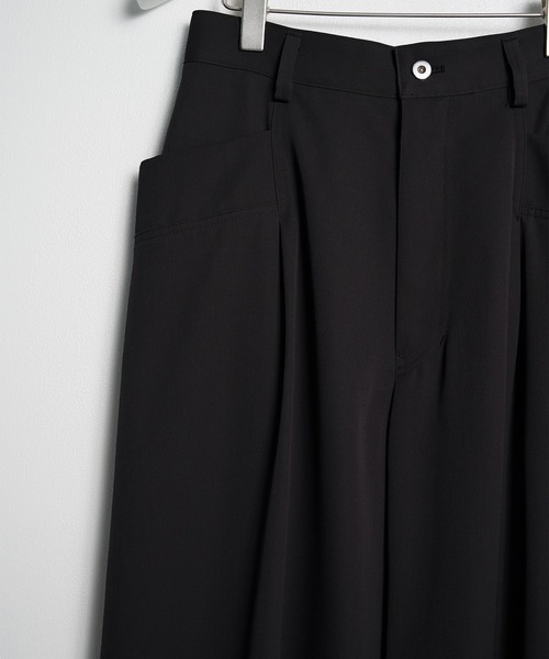 UJOH(ウジョー)の「【UJOH HOMME】Curve PNT(スラックス・メンズ・ブラック・4)」の6枚目の写真