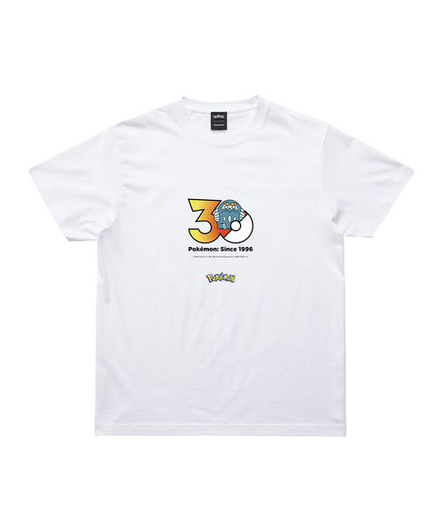 ZOZOSPOT(ゾゾスポット)の「Pokemon 30th Anniversary 1025 T-shirt 「ヒヒダルマ(ダルマモード)」(Tシャツ/カットソー・レディース・ホワイト・SMALL/MEDIUM/LARGE/X-LARGE/XX-LARGE/XXX-LARGE/100cm/110cm/120cm/130cm/140cm/150cm/160cm)」の1枚目の写真