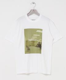 URBAN RESEARCH（アーバンリサーチ）の「URBAN RESEARCH×Backrooms×A24 LIMINAL SPACE T-SHIRTS（Tシャツ/カットソー）」