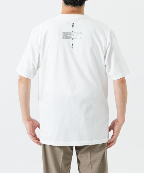 URBAN RESEARCH(アーバンリサーチ)の「URBAN RESEARCH×Backrooms×A24 LIMINAL SPACE T-SHIRTS(Tシャツ/カットソー・メンズ・イエロー系その他/ホワイト/ブラック・MEDIUM/X-LARGE/LARGE)」の6枚目の写真