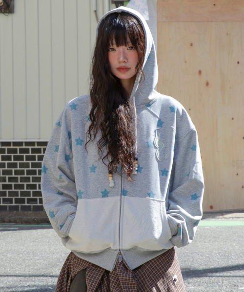 RuNaKi'Hu'(ルナキフ)の「WXJ054 ホシクズ フード ジップアップ (MELANGE GRAY)(パーカー・レディース・その他・1/2)」の2枚目の写真
