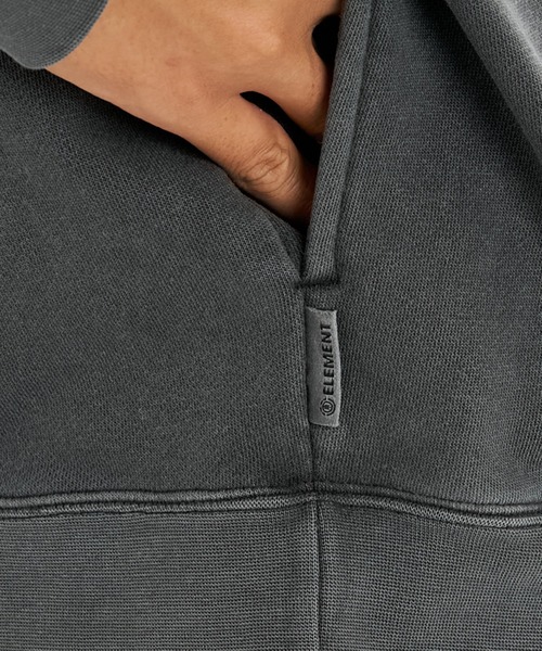ELEMENT(エレメント)の「ELEMENT メンズ HEART ZIP HALF スウェットジャケット 【2026年秋冬モデル】/エレメントハーフジップスウェット(スウェット・メンズ・グレー/ブラック系その他・MEDIUM/LARGE/X-LARGE)」の8枚目の写真