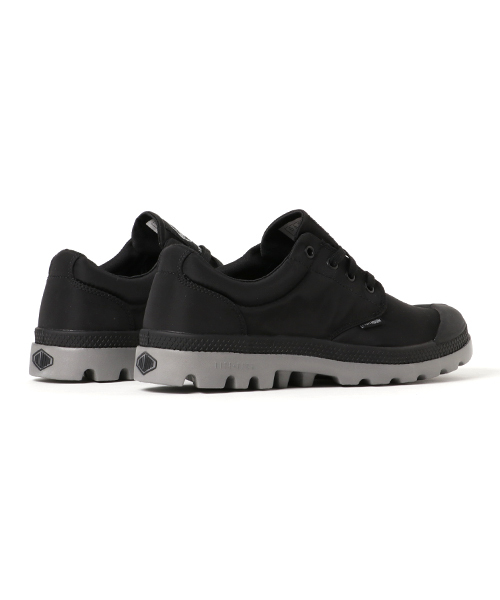 PALLADIUM(パラディウム)の「【レイン】PALLADIUM/パラディウム Pampa Oxford Paddle Lite WP/パンパオックスフォード パドルライト WP(レインシューズ・メンズ・ブラック×グレー/ピンク/ブラック×ブラック/レッド/ブラック×ホワイト/ネイビー/カーキ/ホワイト×ホワイト/ライトカーキ・29.0cm/26.5cm/28.0cm/26.0cm/22.5cm/23.0cm/25.0cm/27.0cm/24.5cm/24.0cm/25.5cm/27.5cm/23.5cm)」の12枚目の写真