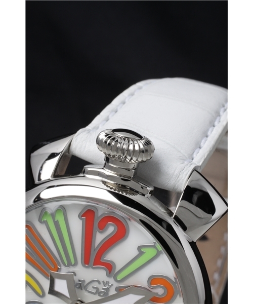 BRILLA per il gusto（ブリッラペルイルグースト）の「GaGa MILANO / MANUALE 40MM ACCIAIO 5020.7（アナログ腕時計・メンズ・ホワイト・ONE SIZE）」の3枚目の写真