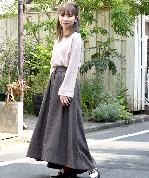 w closet(ダブルクローゼット)の「カシミヤタッチワイドリブVネックプルオーバ(ニット/セーター・レディース・ホワイト/ピンクベージュ/グレー/ピンク/チャコールグレー/ブラック・FREE)」の20枚目の写真