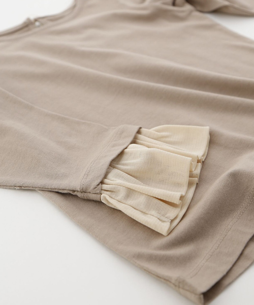 Catherine Cottage(キャサリンコテージ)の「袖口チュールフリル長袖カットソー(Tシャツ/カットソー・キッズ・ベージュ/ピンク/ネイビー・120/140/110/130)」の4枚目の写真