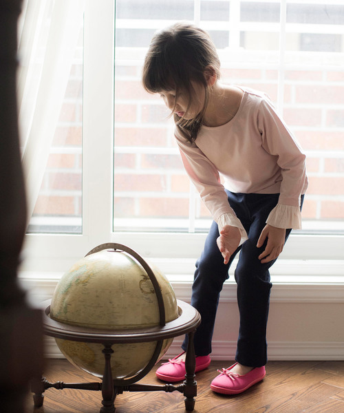 Catherine Cottage(キャサリンコテージ)の「袖口チュールフリル長袖カットソー(Tシャツ/カットソー・キッズ・ベージュ/ピンク/ネイビー・120/140/110/130)」の11枚目の写真