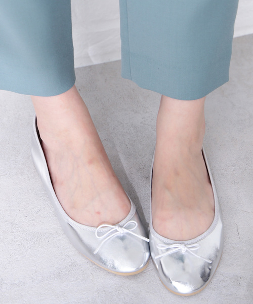 N.(N. Natural Beauty Basic)(エヌエヌナチュラルビューティーベーシック)の「◆バレエシューズ(バレエシューズ・レディース・ホワイト/ブラック/レッド/シルバー・SMALL/MEDIUM/LARGE)」の4枚目の写真