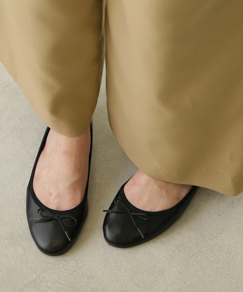 N.(N. Natural Beauty Basic)(エヌエヌナチュラルビューティーベーシック)の「◆バレエシューズ(バレエシューズ・レディース・ホワイト/ブラック/レッド/シルバー・SMALL/MEDIUM/LARGE)」の3枚目の写真