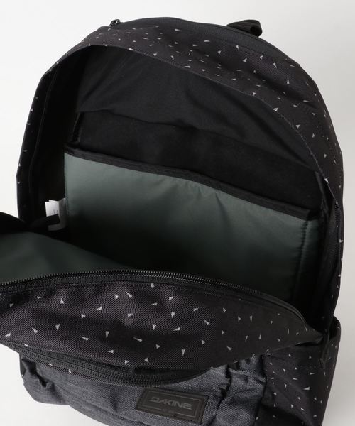 DAKINE（ダカイン）の「DAKINE   ALEXA 24L バックパック/リュック（バックパック/リュック・レディース・ブラック×グレー/ブラック系その他・FREE）」の5枚目の写真