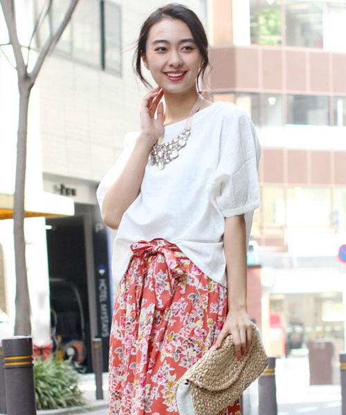 FELLINI（フェリーニ）の「コットンスラブドルマンスリーブプルオーバー（シャツ/ブラウス・レディース・イエロー/オフホワイト/ブラウン/ダークグレー・ONE SIZE）」の2枚目の写真