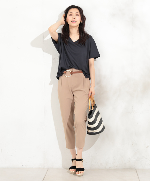 un dix cors（アンディコール）の「【5色展開】ドライタッチテーパードパンツ（その他パンツ・レディース・ライトグレー/ブラック/ブラウン/ベージュ/ネイビー・SMALL/MEDIUM）」の4枚目の写真