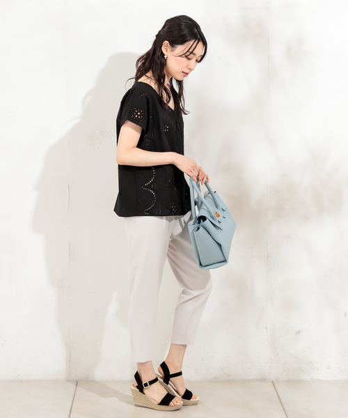 un dix cors（アンディコール）の「【5色展開】ドライタッチテーパードパンツ（その他パンツ・レディース・ライトグレー/ブラック/ブラウン/ベージュ/ネイビー・SMALL/MEDIUM）」の12枚目の写真