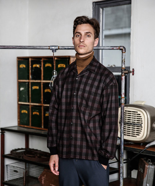 MR.OLIVE（ミスターオリーブ）の「STRETCH T/R BOX CHECK / BIG SILHOUETTE RIB CUFFS SHIRT（シャツ/ブラウス・メンズ・ネイビー/ワインレッド・SMALL/MEDIUM/LARGE）」の12枚目の写真