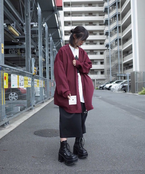 rovtski(ロフトスキー)の「rovtski【ビッグシルエット】2018 AUTUMN POLY FULL ZIP V NECK F(カーディガン/ボレロ・レディース・ブラック/ネイビー/ワイン・FREE)」の18枚目の写真