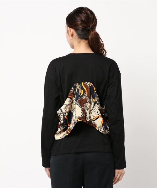 PAGEBOY（ページボーイ）の「スカーフレイヤードライクプルオーバー（Tシャツ/カットソー・レディース・ホワイト/ブラック・FREE）」の4枚目の写真