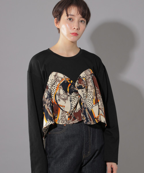 PAGEBOY（ページボーイ）の「スカーフレイヤードライクプルオーバー（Tシャツ/カットソー・レディース・ホワイト/ブラック・FREE）」の2枚目の写真