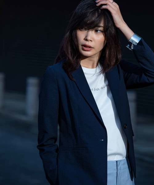 A/C DESIGN BY ALPHA CUBIC(エーシーデザインバイアルファキュービック)の「ロゴTシャツ(Tシャツ/カットソー・レディース・ブラック/ライトグレー/オフホワイト・M size/L size)」の14枚目の写真