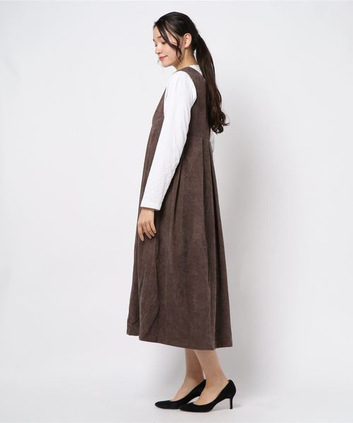 coca（coca）（コカ）の「【前後2way】コーデュロイタックジャンパースカート（ワンピース・レディース・ブラウン・ONE SIZE）」の2枚目の写真