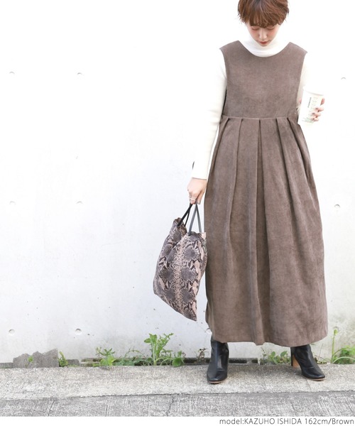 coca（coca）（コカ）の「【前後2way】コーデュロイタックジャンパースカート（ワンピース・レディース・ブラウン・ONE SIZE）」の8枚目の写真