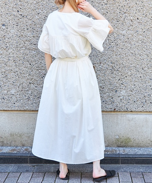 TRIANGLE PALETTE（トライアングルパレット）の「ベルト付きフレアワンピース/インド綿,インドコットン,コットン100%,綿100%（ワンピース・レディース・テラコッタ/ブラック/パープル/オフホワイト・FREE）」の6枚目の写真