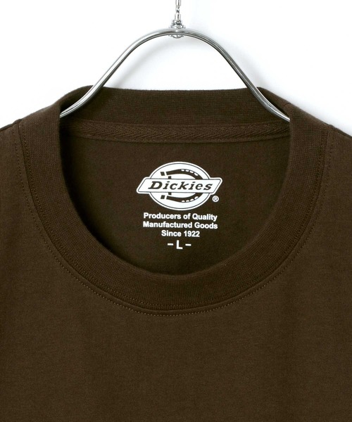 Dickies(ディッキーズ)の「Dickies/ディッキーズ ビッグシルエット ワンポイント ミニロゴワッペン ロングスリーブTシャツ(Tシャツ/カットソー・メンズ・ホワイト/ブラック/ダークグリーン/ベージュ/ネイビー/ブラウン/サックスブルー/グリーン・M/L/XL)」の15枚目の写真