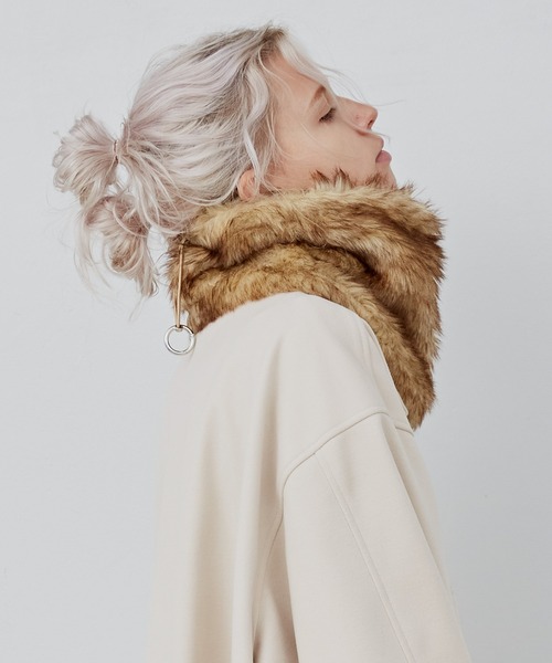 リハーズオール　エコファーフードネックウォーマー　ベージュ trim_fce_item650d532c8efab.jpg