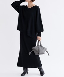 DouDou | 【WEB限定】【セットアップ】Vネックプルオーバー×タイトスカート(セットアップ)