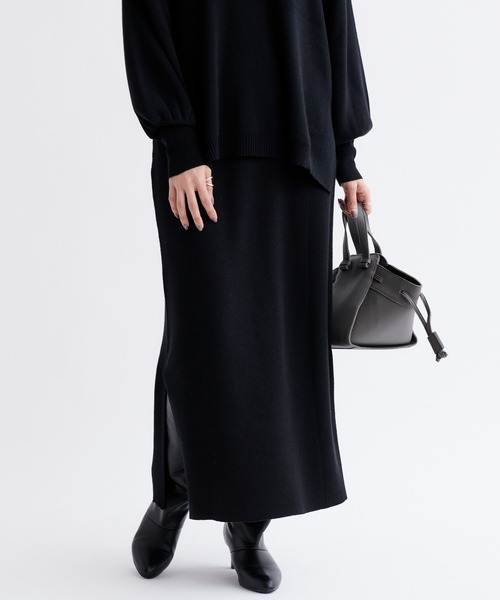 DouDou（ドゥドゥ）の「【WEB限定】【セットアップ】Vネックプルオーバー×タイトスカート（セットアップ・レディース・ブラック/ライトベージュ・FREE）」の17枚目の写真