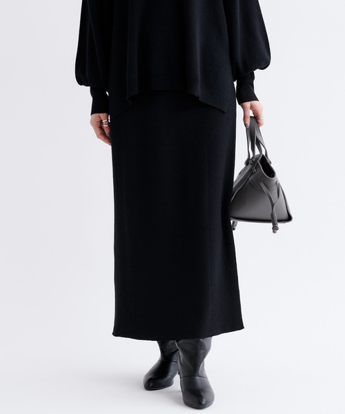 DouDou（ドゥドゥ）の「【WEB限定】【セットアップ】Vネックプルオーバー×タイトスカート（セットアップ・レディース・ブラック/ライトベージュ・FREE）」の22枚目の写真