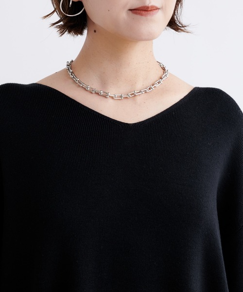 DouDou（ドゥドゥ）の「【WEB限定】【セットアップ】Vネックプルオーバー×タイトスカート（セットアップ・レディース・ブラック/ライトベージュ・FREE）」の18枚目の写真