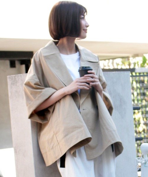 AVIE（アビィ）の「タスランナイロンオックスジャケット（テーラードジャケット・レディース・ベージュ/ブラック・38）」の22枚目の写真