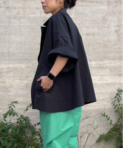 AVIE（アビィ）の「タスランナイロンオックスジャケット（テーラードジャケット・レディース・ベージュ/ブラック・38）」の16枚目の写真