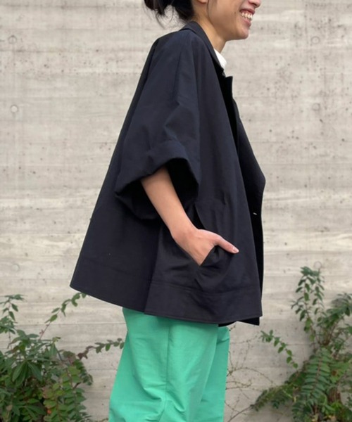 AVIE（アビィ）の「タスランナイロンオックスジャケット（テーラードジャケット・レディース・ベージュ/ブラック・38）」の20枚目の写真