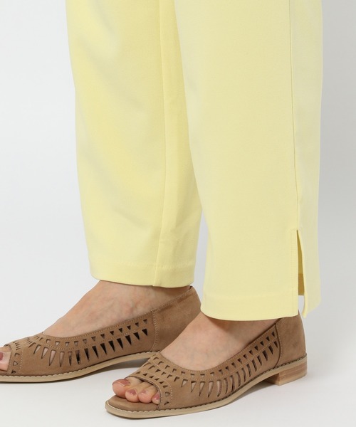 BAYFLOW（ベイフロー）の「ストレートドロストパンツ（その他パンツ・レディース・オフホワイト/ブラック/イエロー/ベージュ・MEDIUM/SMALL）」の7枚目の写真