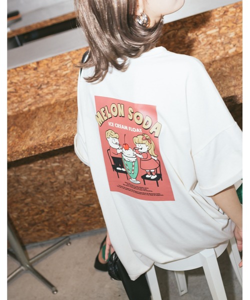 SpRay(スプレイ)の「クリ-ムソ-ダプリント Tシャツ(Tシャツ/カットソー・レディース・ライトブルー/オフホワイト/ブルー/アイボリー/ミント/スミクロ・FREE)」の3枚目の写真