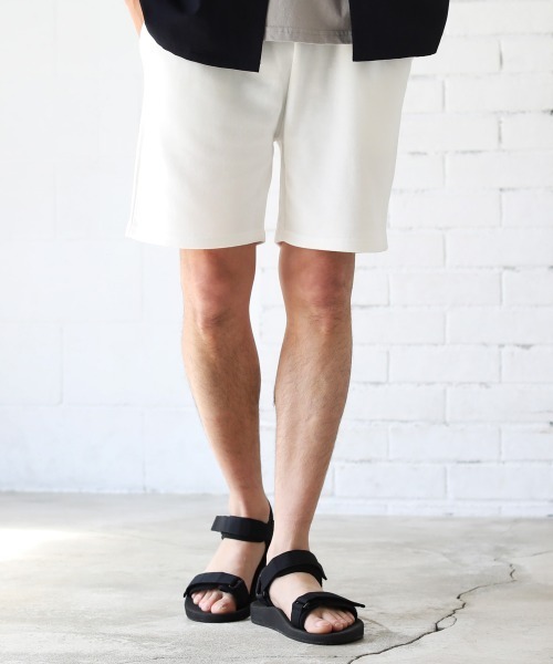 LIL VENDARS（リルヴェンダース）の「ストレッチ 裏毛 スウェット 膝上 ショートパンツ（スウェットパンツ・メンズ・ホワイト/ブラック/ネイビー/ピンク/杢グレー・S/M/L/XL）」の2枚目の写真