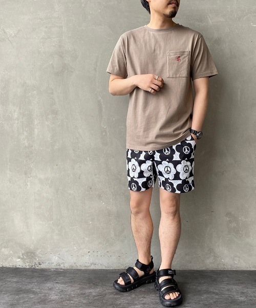 Gramicci（グラミチ）の「[GRAMICCI/グラミチ] ワンポイントロゴTシャツ（Tシャツ/カットソー・レディース・グレー/ブラック/ホワイト・L/M/XL）」の5枚目の写真