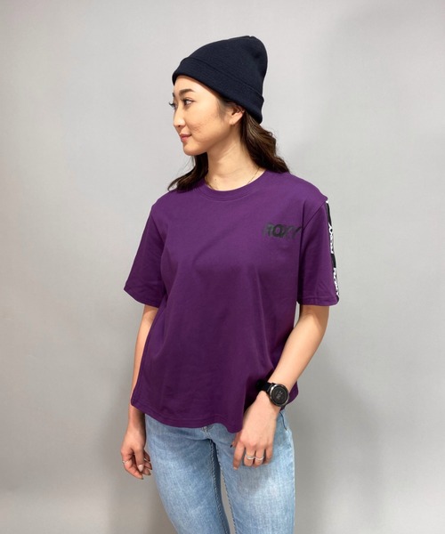 ROXY(ロキシー)の「ROXY/ロキシー ルーズシルエット ラインテープ柄Tシャツ RST212550(Tシャツ/カットソー・レディース・ブラック/パープル/ホワイト・M/L)」の3枚目の写真